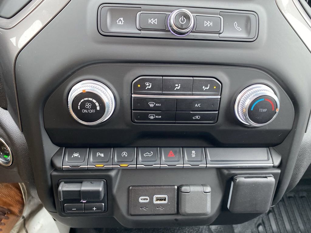 Used 2025 GMC Sierra 1500 Pro w/ Pro Value Package image 16