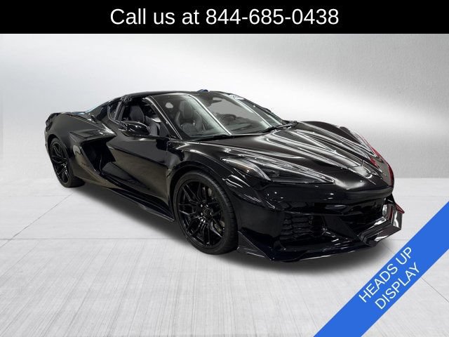 Used 2024 Chevrolet Corvette Z06 RWD image 3