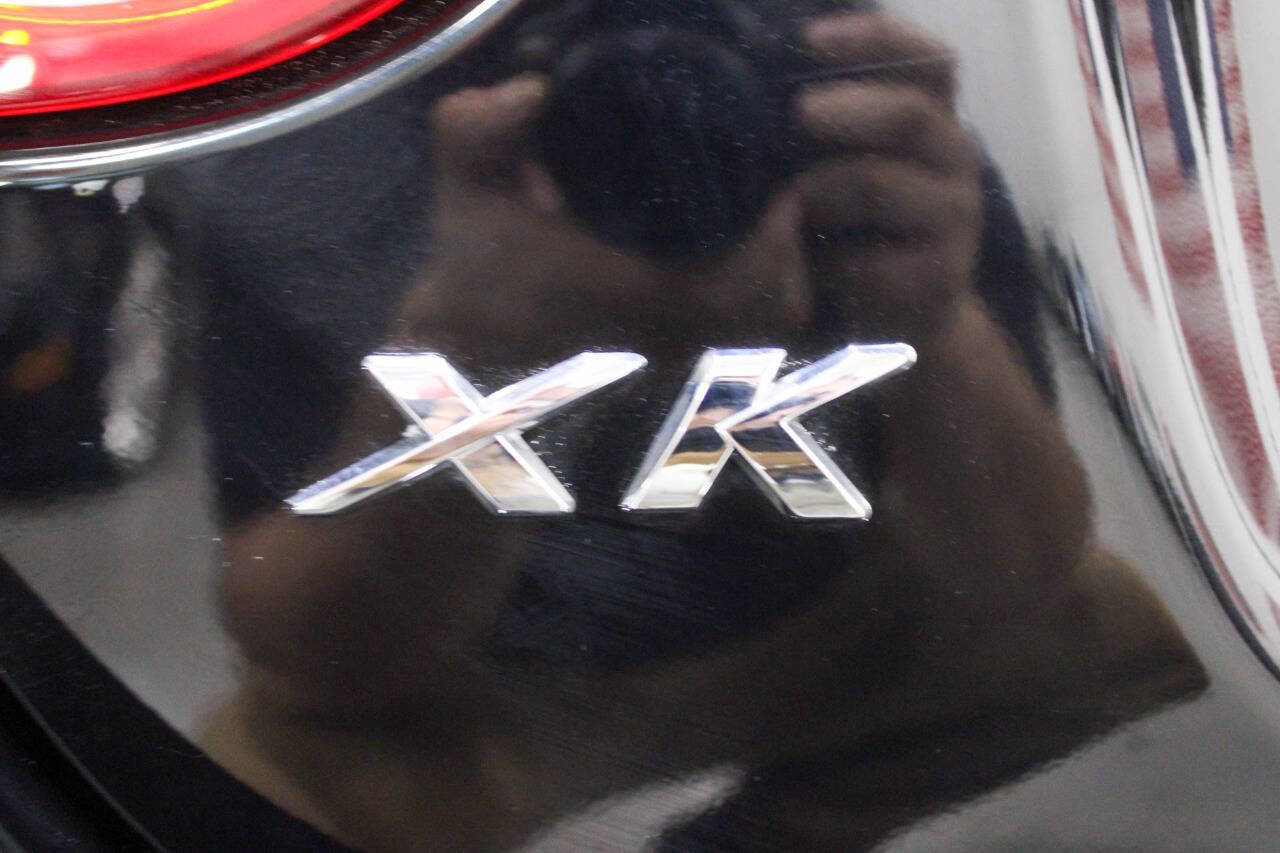 Used 2007 Jaguar XKR R image 29