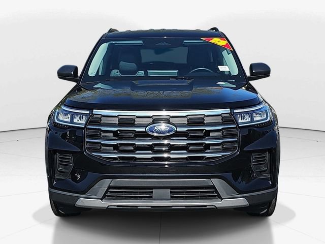 Used 2025 Ford Explorer Active image 8