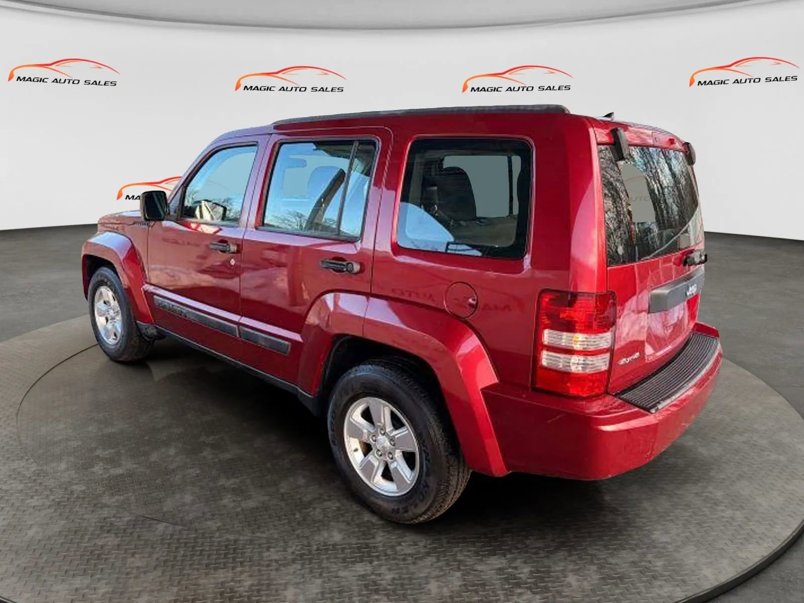 Used 2012 Jeep Liberty Sport w/ Driver Convenience Group image 11