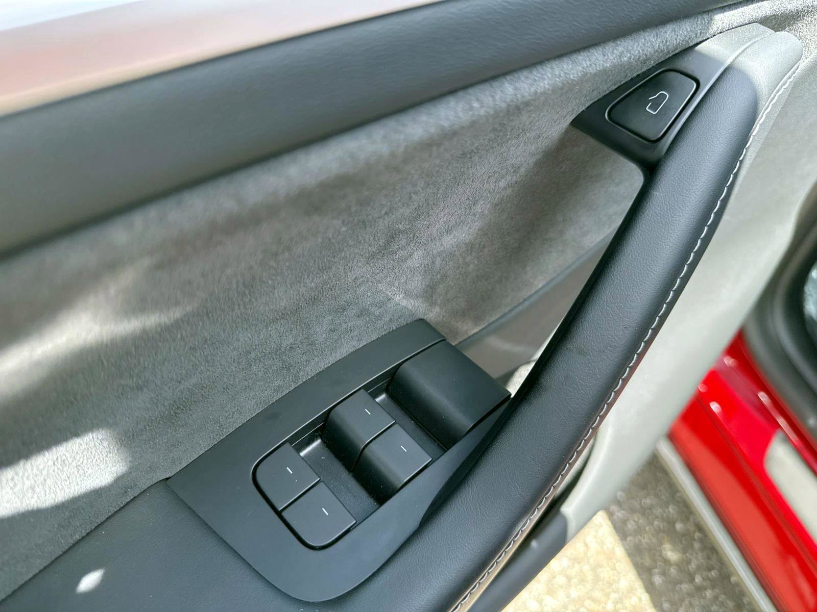 Used 2024 Tesla Model Y Long Range image 19