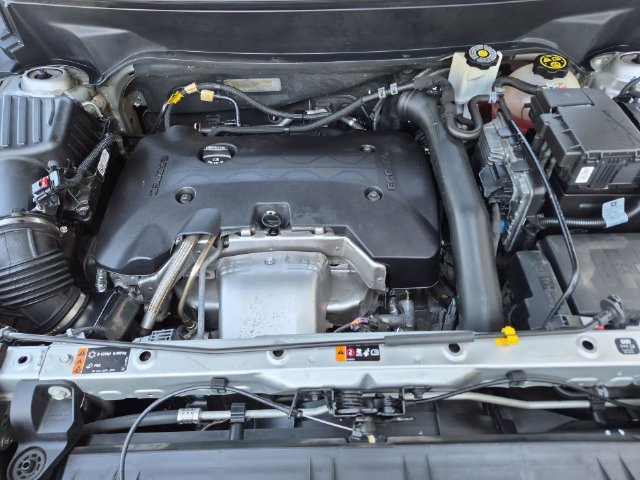 Used 2018 GMC Terrain Denali w/ Advanced Safety Package AWD/4WD image 32