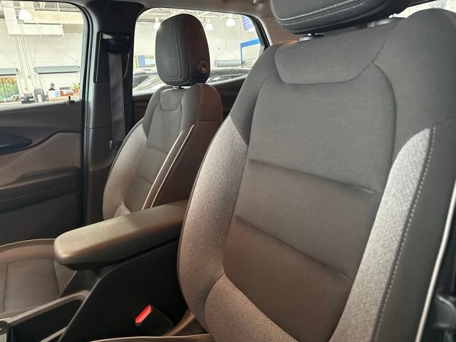 Used 2023 Chevrolet TrailBlazer LS FWD image 10
