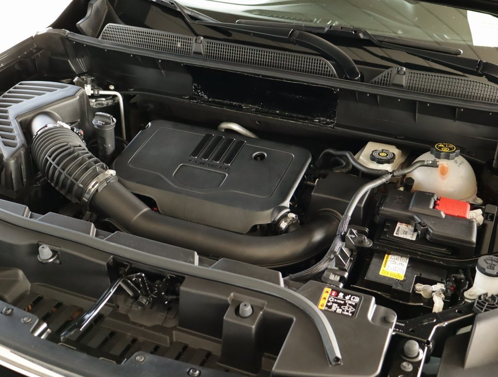 Used 2023 GMC Acadia SLE w/ Driver Convenience Package image 32