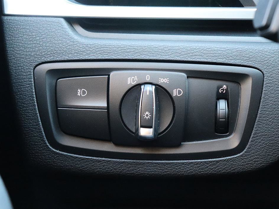 Used 2018 BMW X1 xDrive28i AWD/4WD image 32