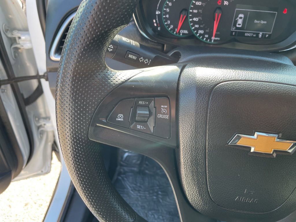 Used 2022 Chevrolet Trax LT AWD/4WD image 13