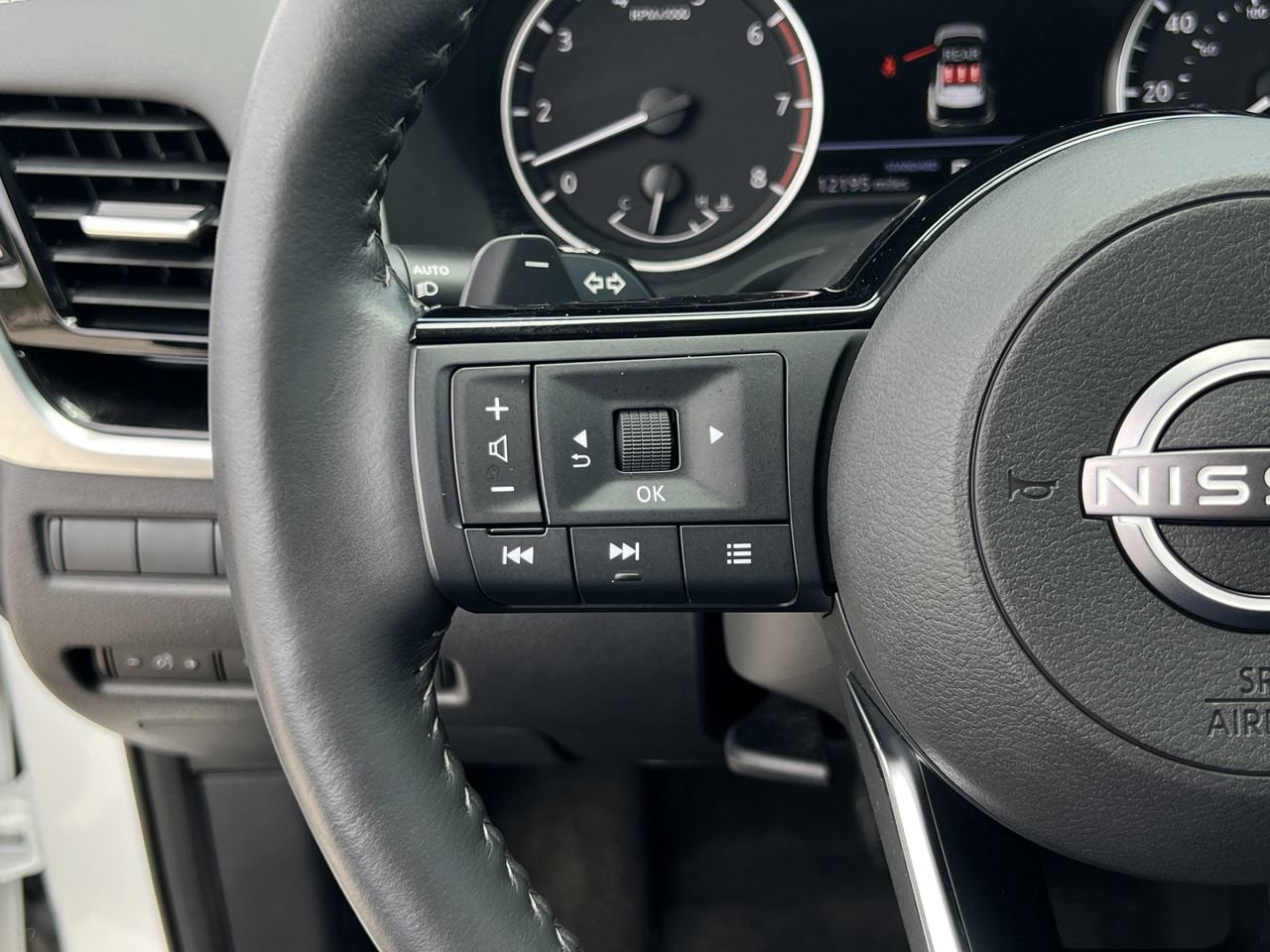 Certified 2023 Nissan Rogue SL FWD image 10