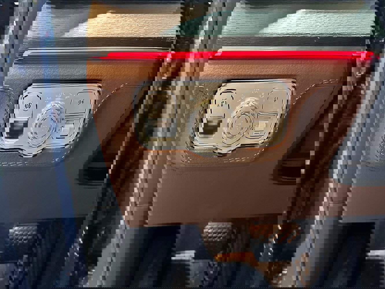 Certified 2026 Mercedes-Benz GLE 350 4MATIC image 16