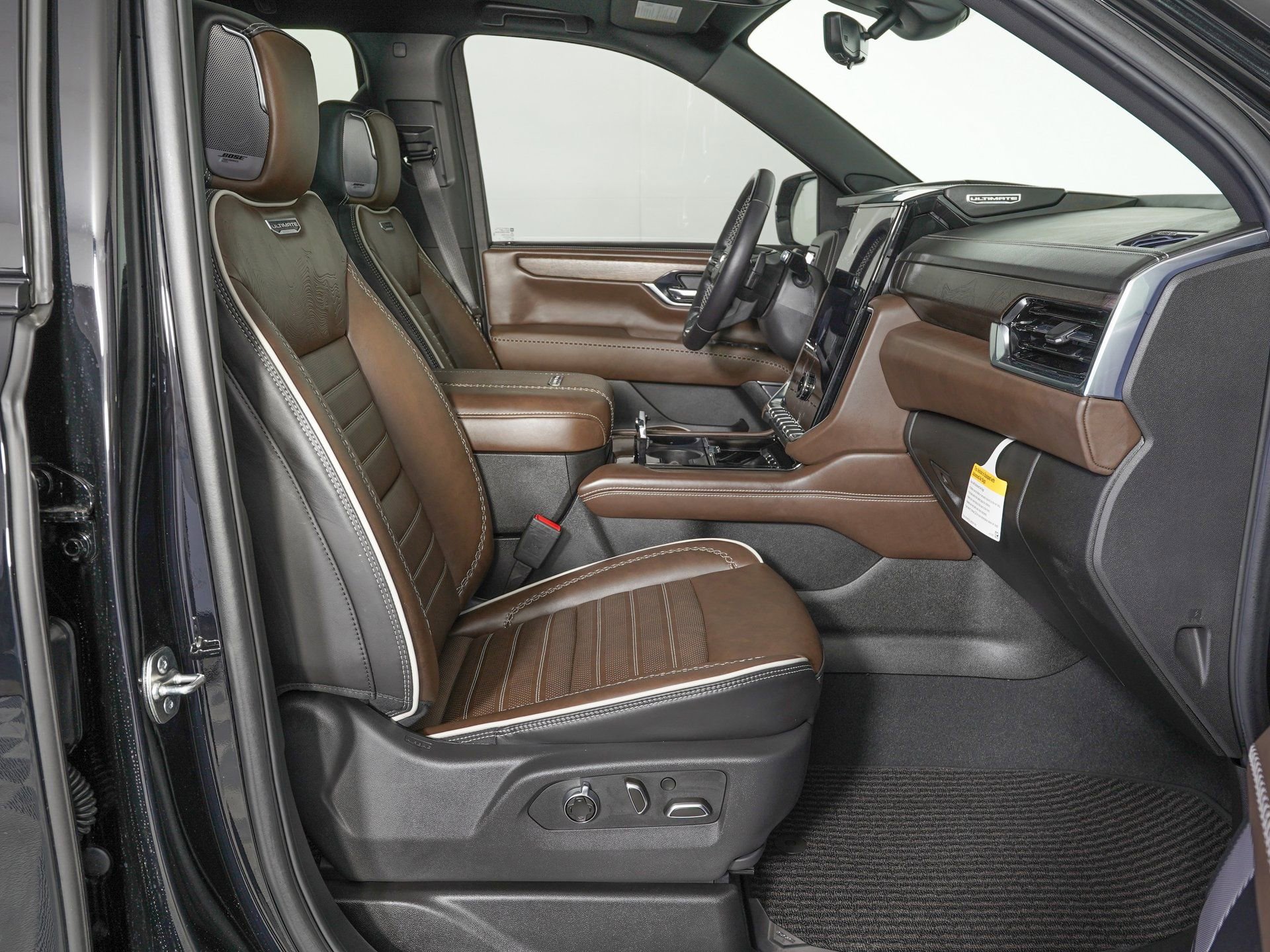 Used 2026 GMC Yukon XL Denali Ultimate image 10