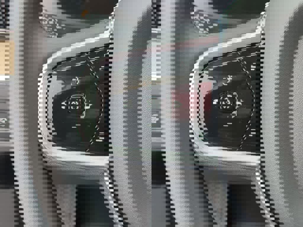 Used 2026 Volvo XC60 B5 Plus w/ Protection Package Premier image 22