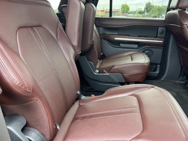 Used 2023 Ford Expedition Limited RWD image 29