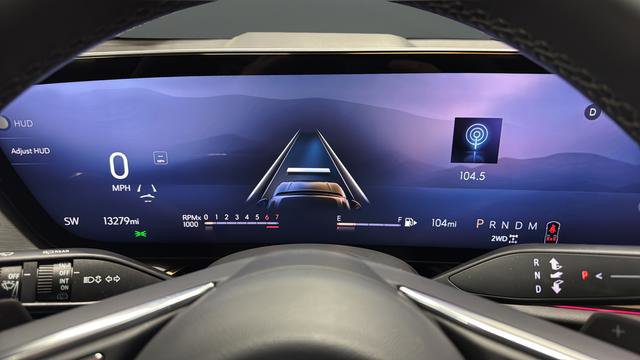 Used 2025 Buick Envision Avenir AWD/4WD image 17