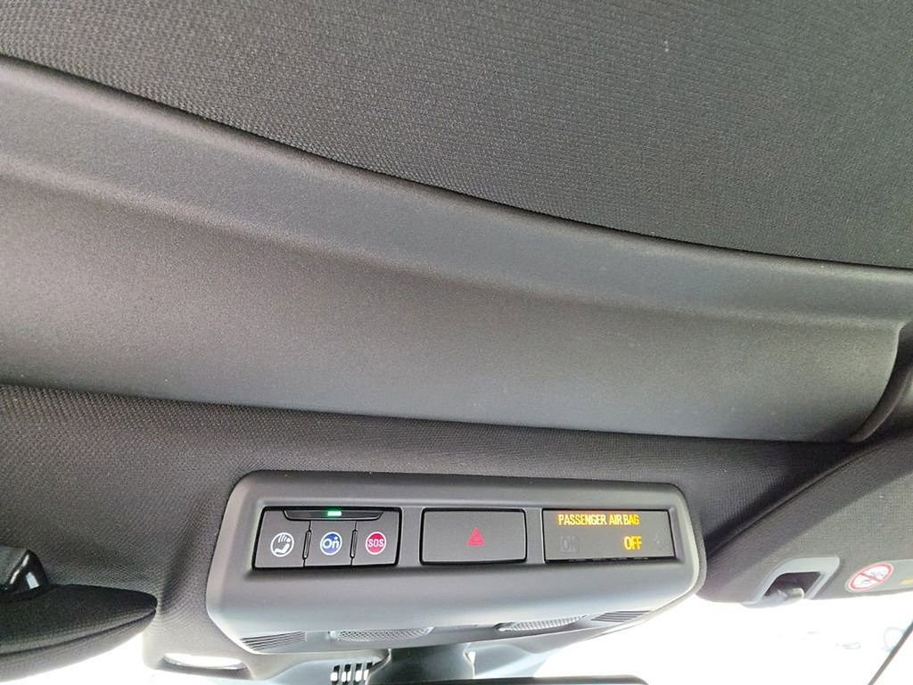 Used 2026 Chevrolet Corvette Stingray Coupe w/ 1LT image 19