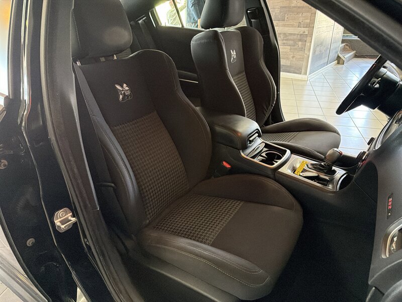 Used 2020 Dodge Charger Scat Pack RWD image 25