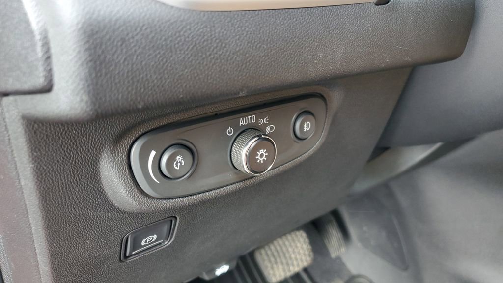 Used 2020 GMC Terrain SLT w/ Preferred Package image 12