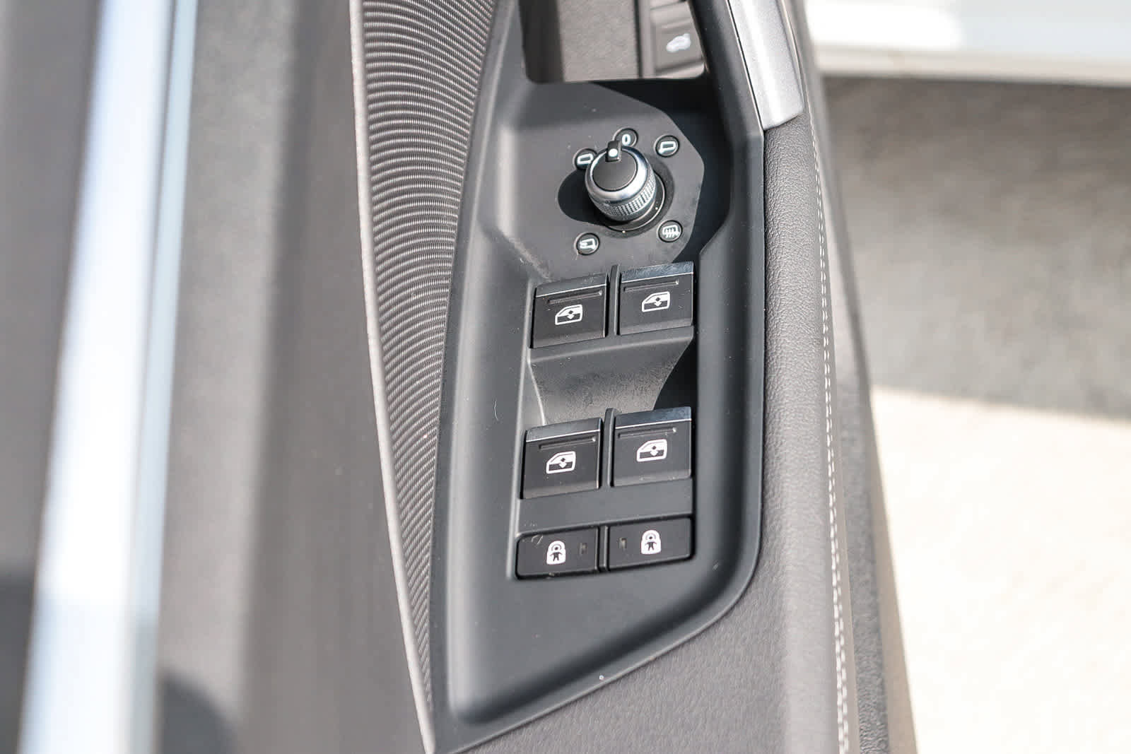 Used 2025 Audi A3 2.0T Premium w/ Black Optic Package image 28