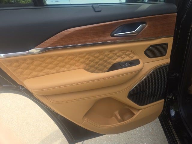 New 2027 Jeep Grand Cherokee Summit w/ Obsidian Package AWD/4WD image 16