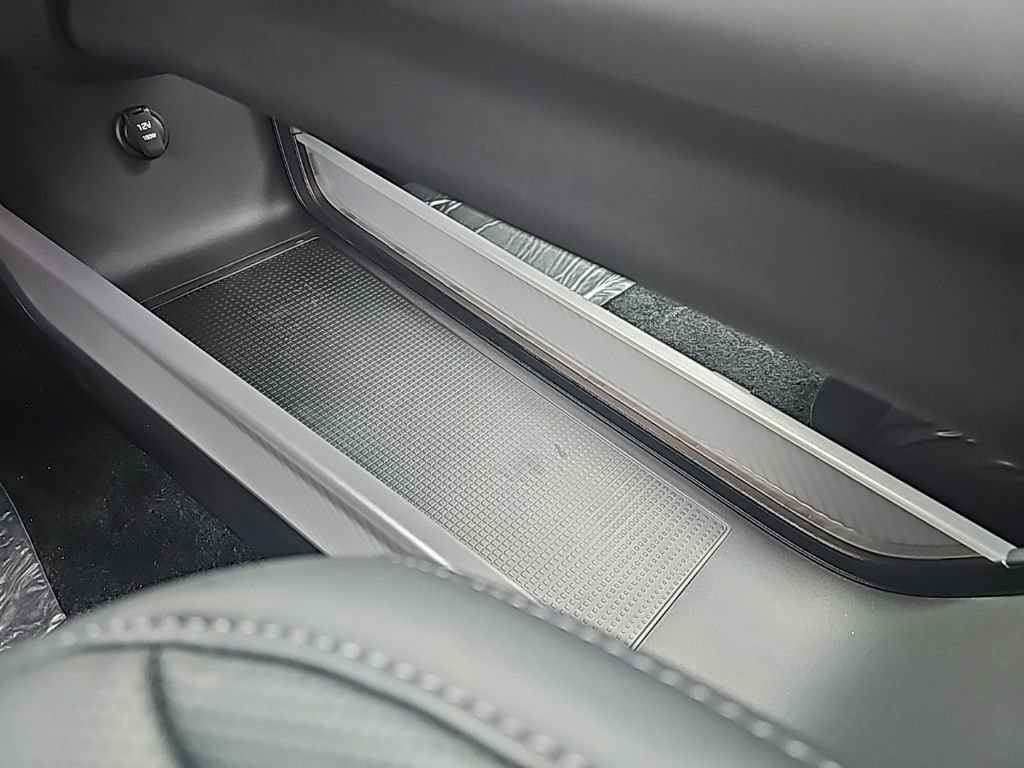 New 2025 Hyundai Ioniq 6 Limited image 25