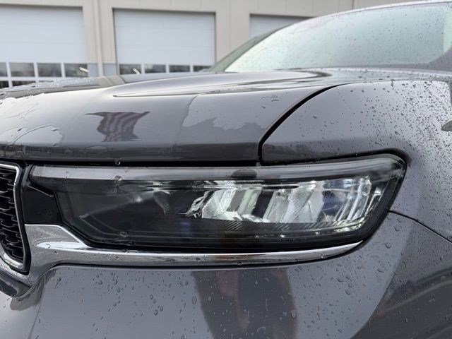 Used 2022 Jeep Grand Cherokee L Limited image 12