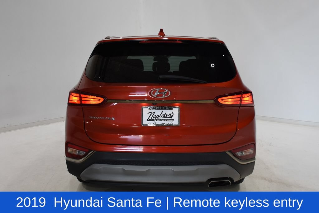 Used 2019 Hyundai Santa Fe SEL FWD image 5