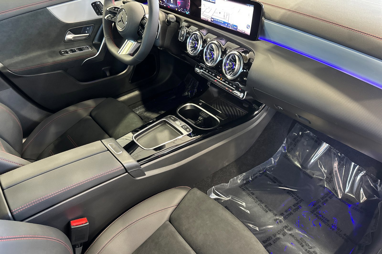 New 2025 Mercedes-Benz CLA 250 4MATIC image 15