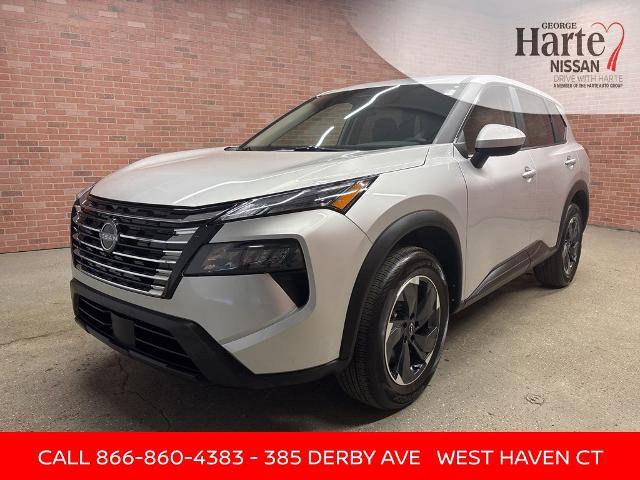 Certified 2025 Nissan Rogue SV image 3