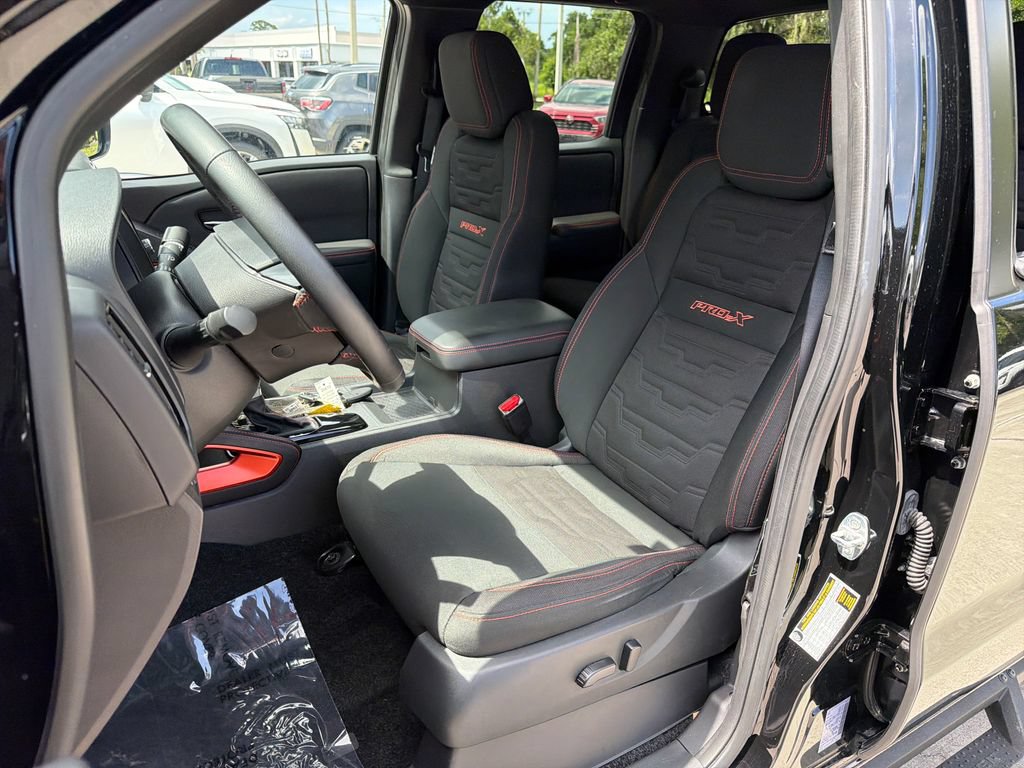 Used 2024 Nissan Frontier Pro-X RWD image 30