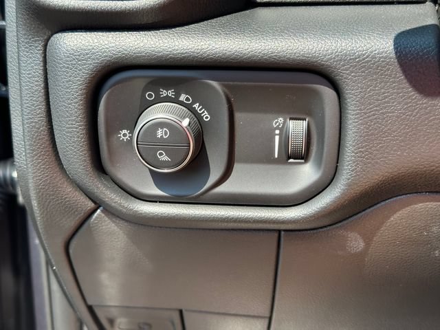 New 2026 RAM 2500 Tradesman AWD/4WD image 31