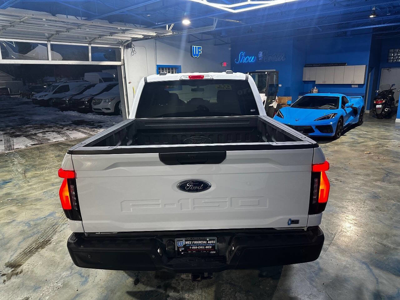 Used 2022 Ford F150 Lightning Pro image 11