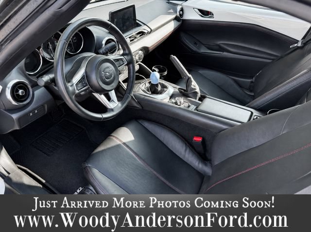 Used 2019 MAZDA MX-5 Miata Grand Touring w/ GT-S Package RWD image 11