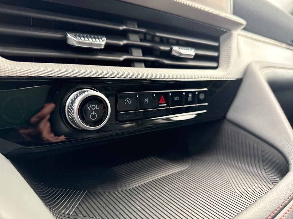 New 2026 Ford Explorer Active image 31