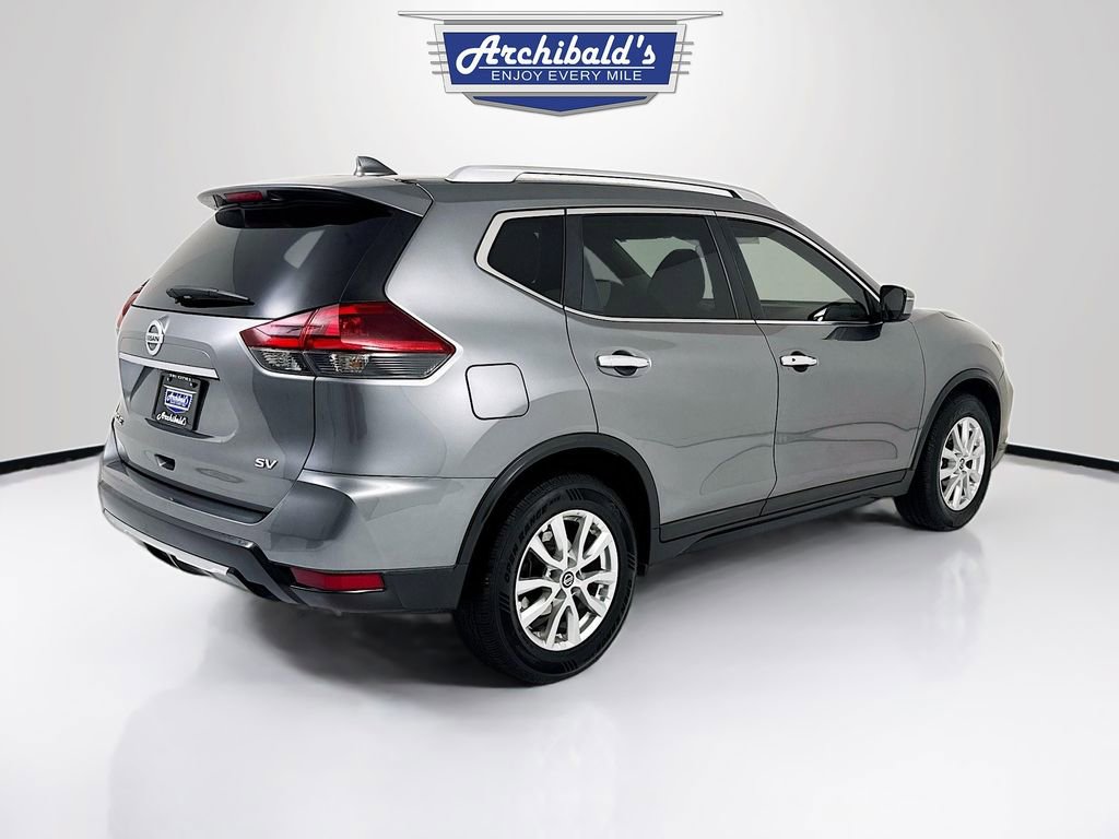 Used 2018 Nissan Rogue SV image 7