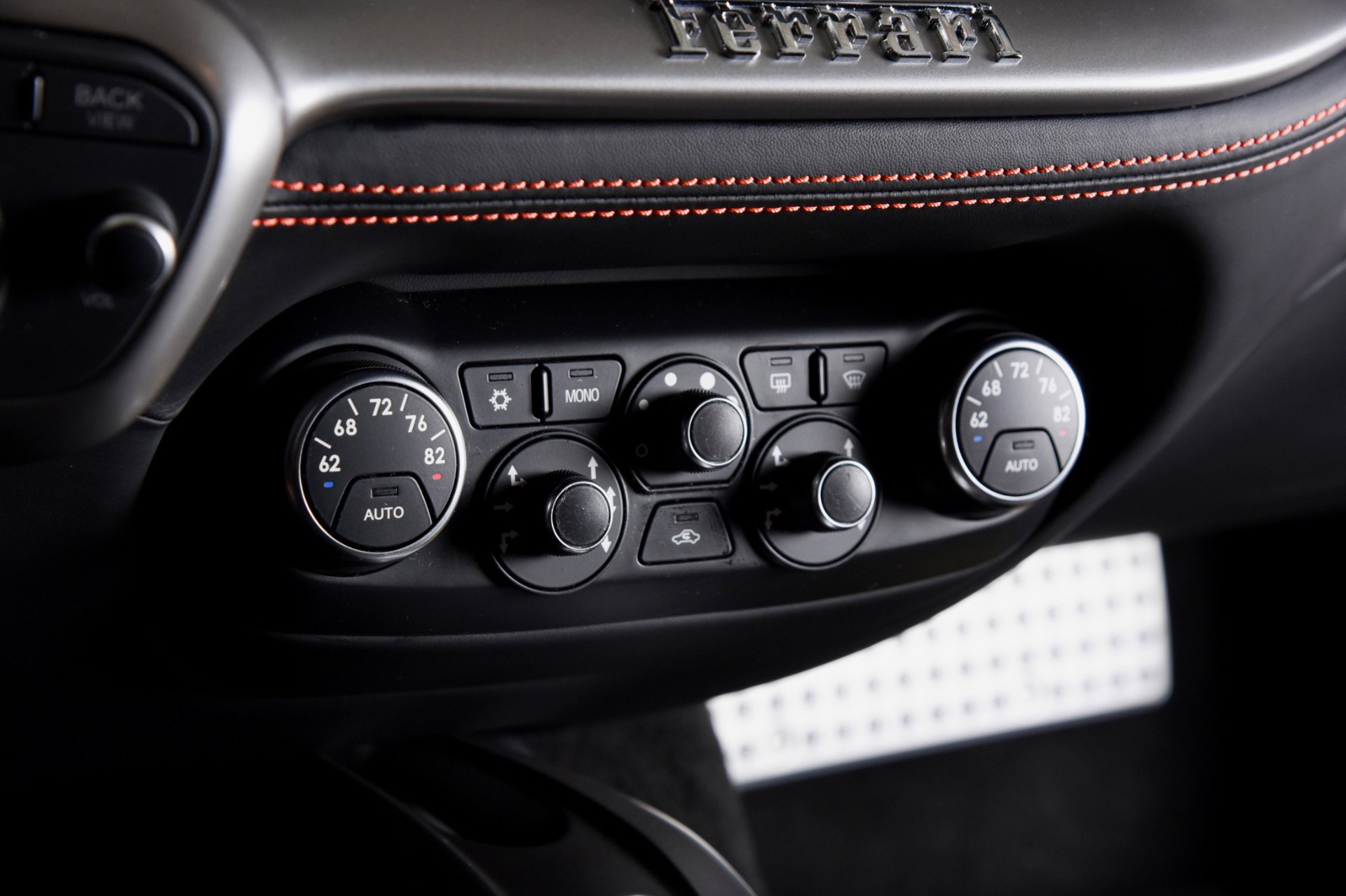 Used 2014 Ferrari F12 Berlinetta RWD image 39