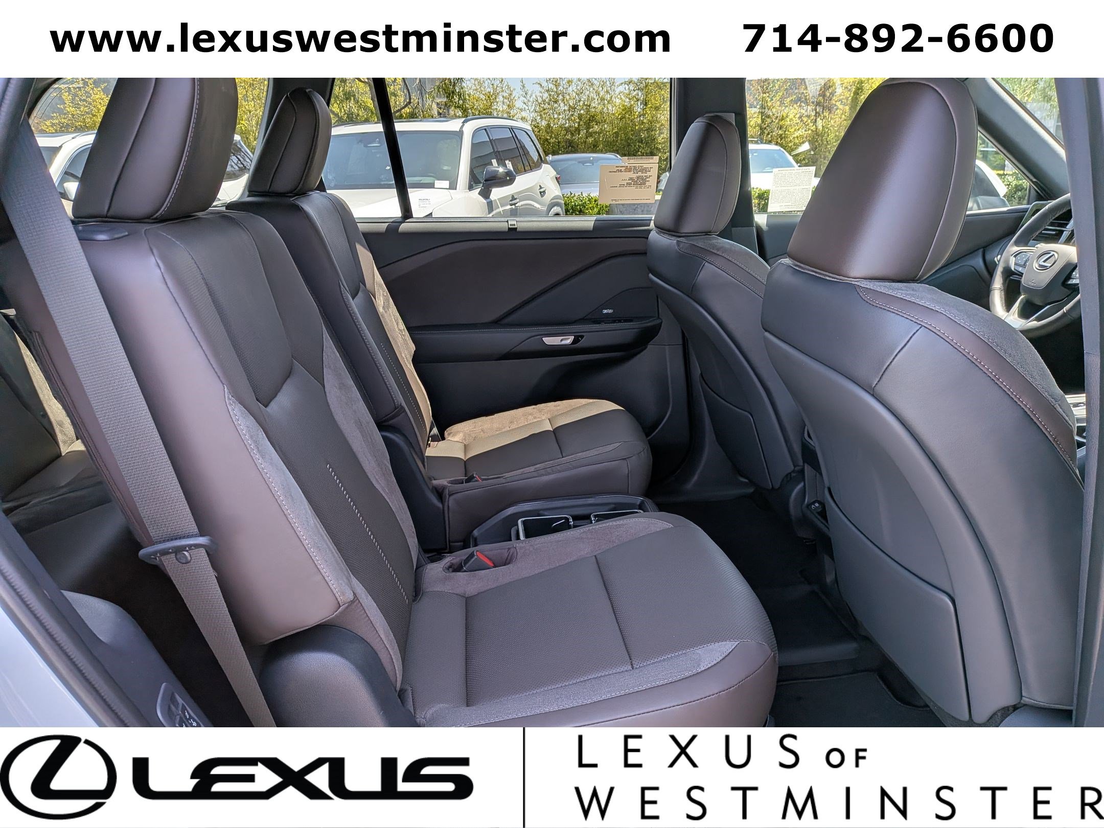 New 2026 Lexus TX 550h AWD Plug-In Hybrid image 5