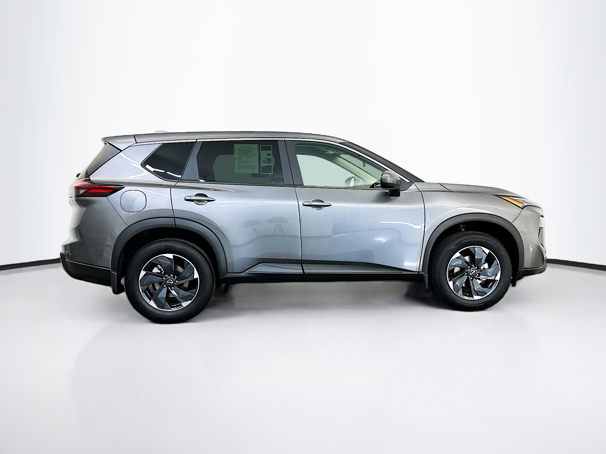 Used 2026 Nissan Rogue SV w/ Cold Weather Package image 10