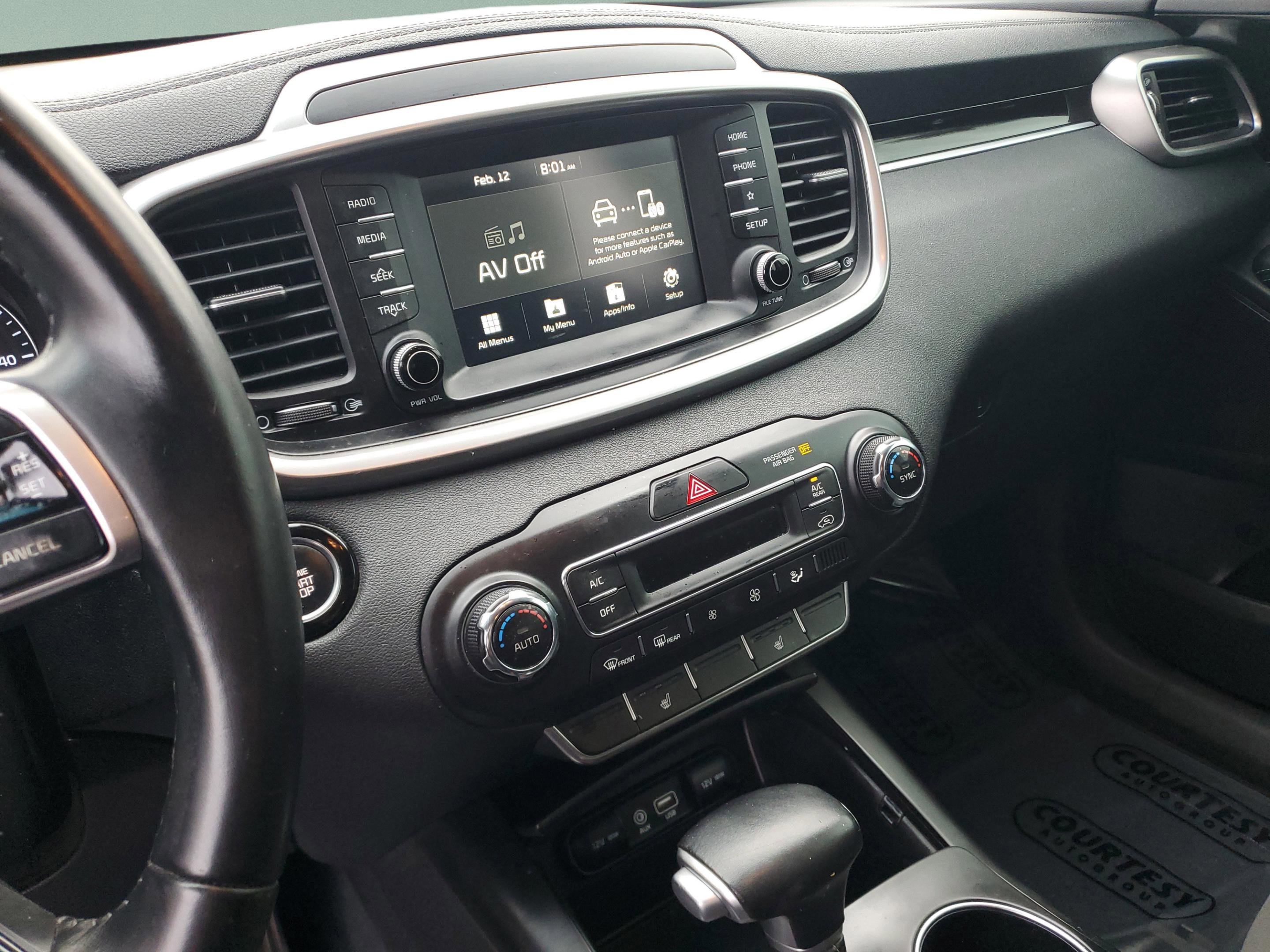 Certified 2020 Kia Sorento S image 27