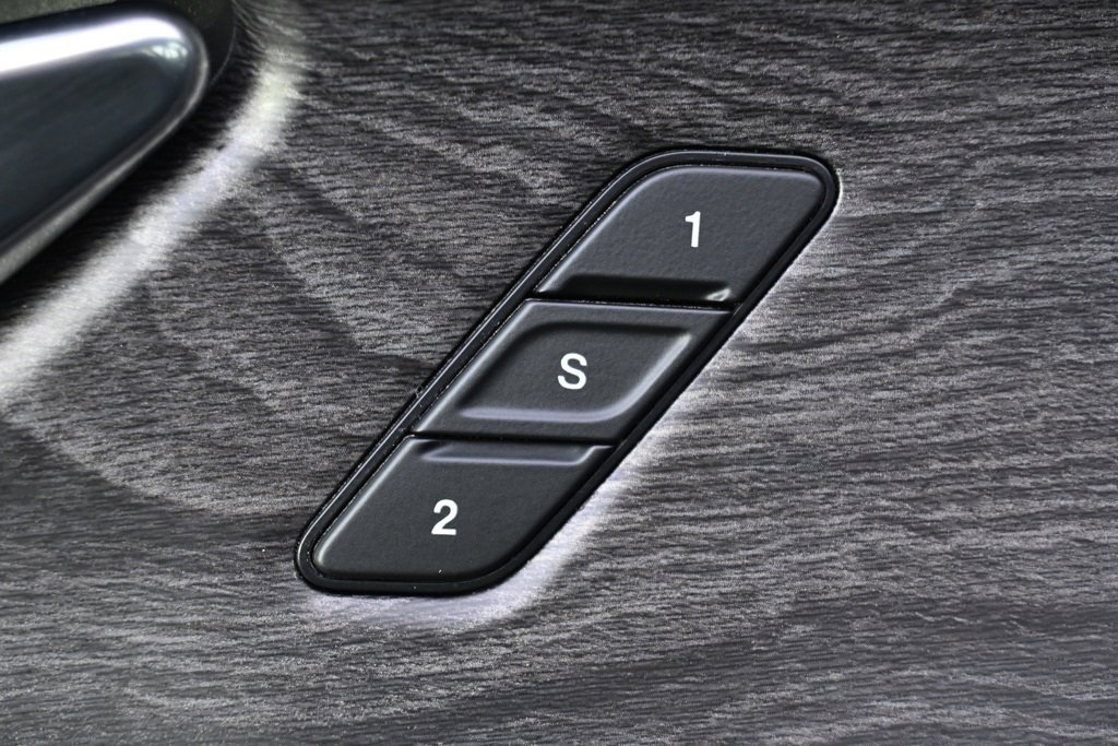 Used 2024 Jeep Grand Cherokee L Limited image 25