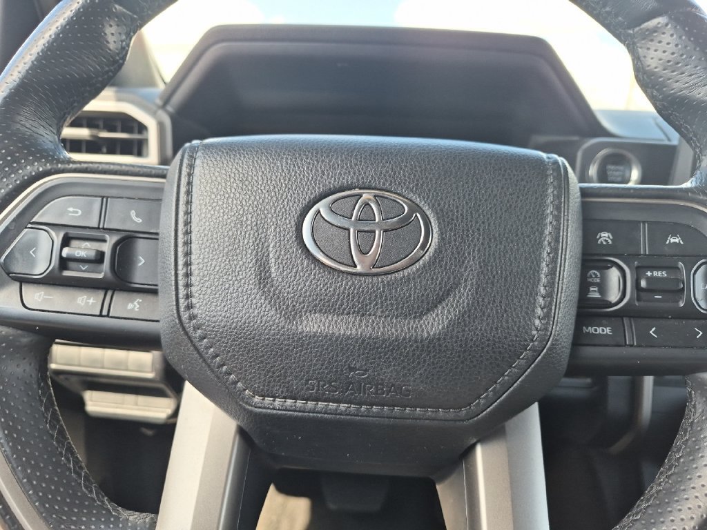 Certified 2025 Toyota 4Runner SR5 AWD/4WD image 24