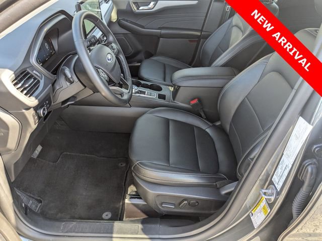 Used 2025 Ford Escape Platinum image 16