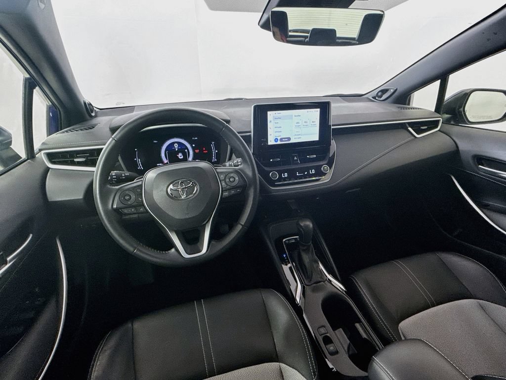 Used 2025 Toyota Corolla XSE FWD image 24