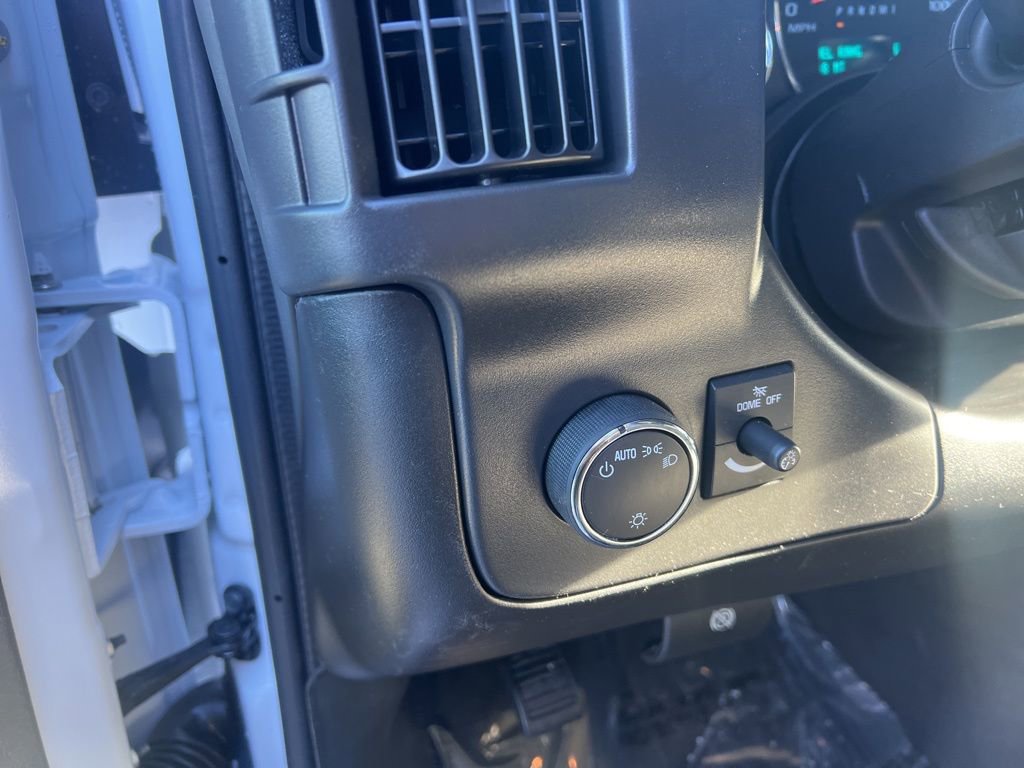 New 2025 Chevrolet Express 2500 Extended w/ Driver Convenience Package RWD image 10