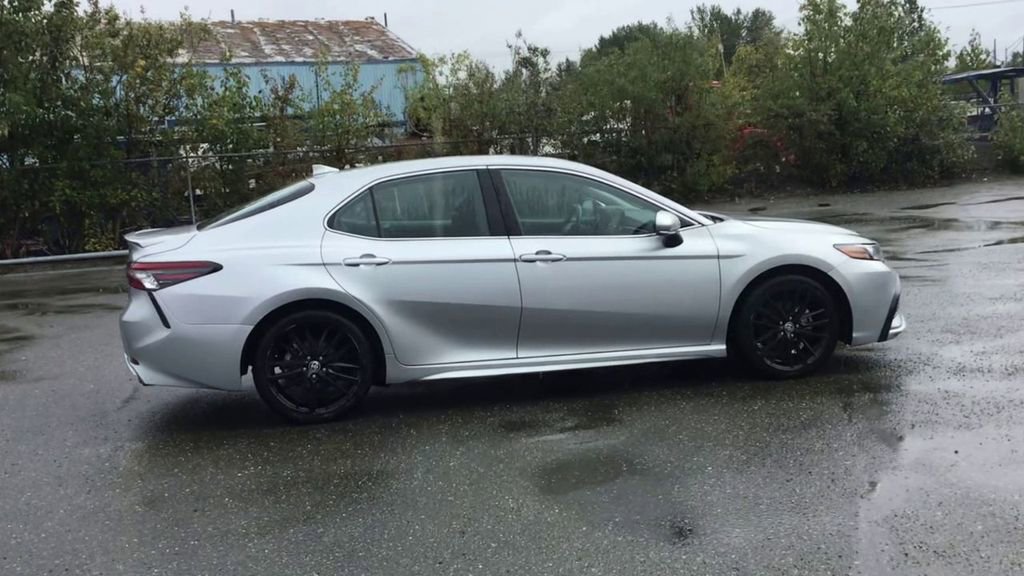 Used 2023 Toyota Camry XSE image 9