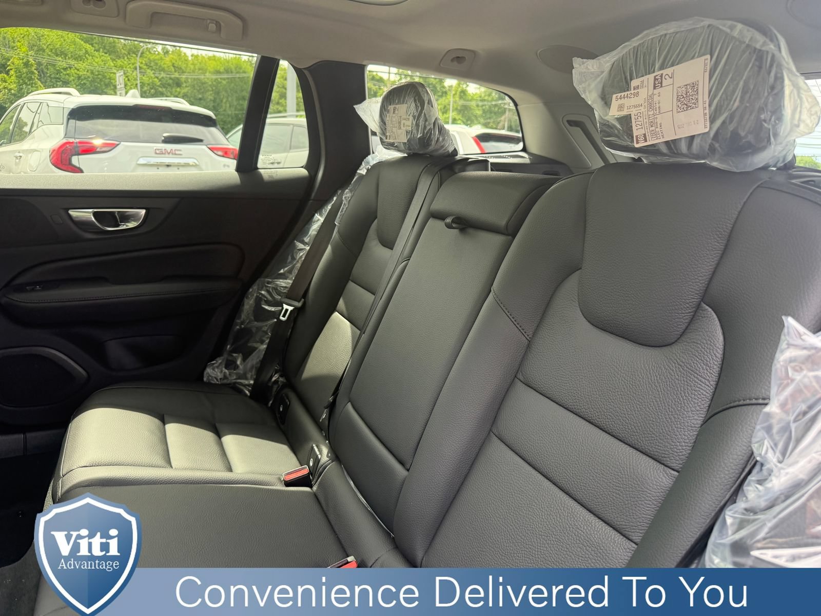 New 2026 Volvo V60 B5 Cross Country Plus w/ Climate Package AWD/4WD image 14