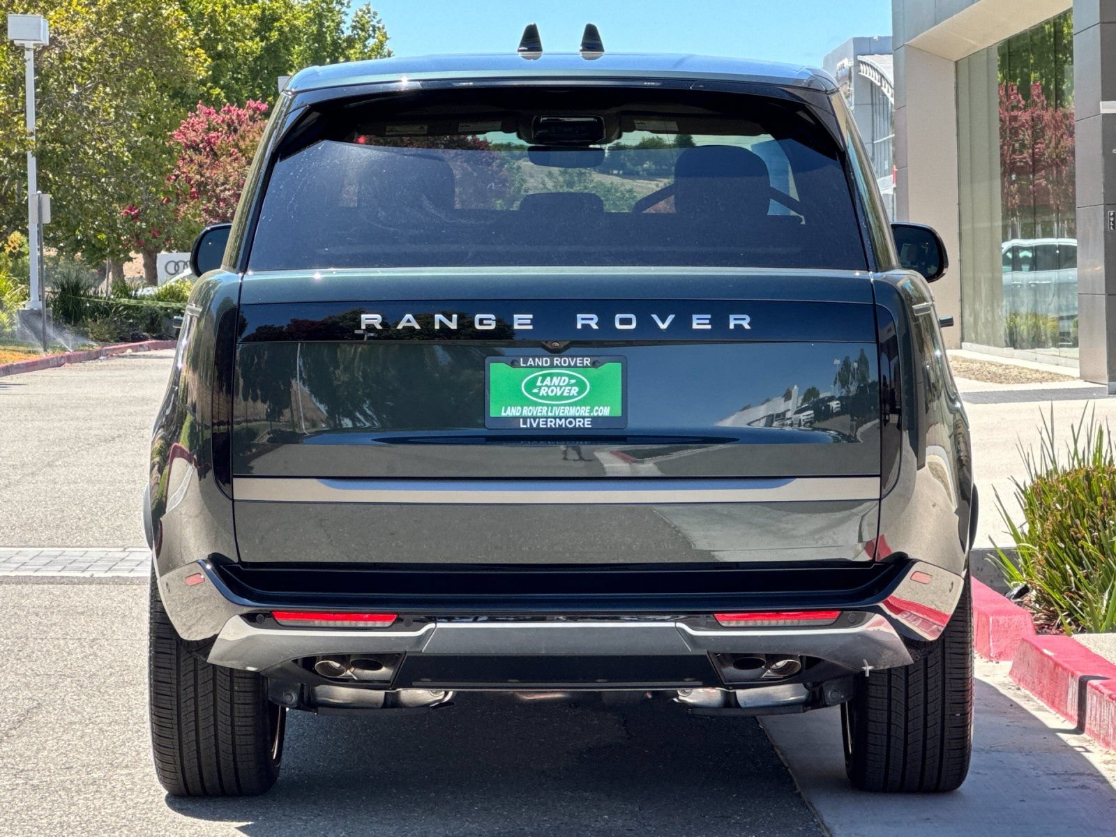 New 2026 Land Rover Range Rover SE AWD/4WD image 5