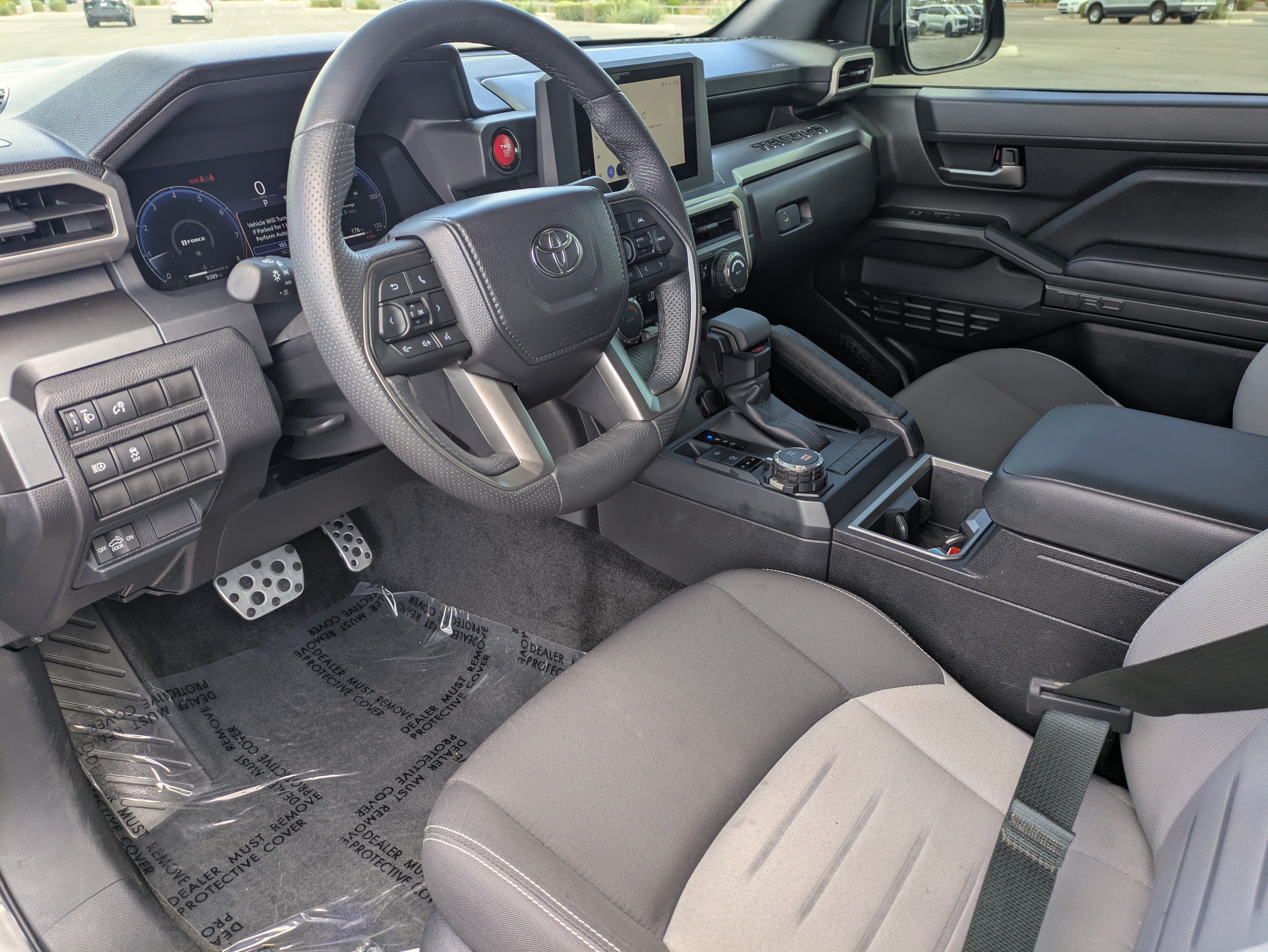 Used 2025 Toyota Tacoma TRD Sport AWD/4WD image 22