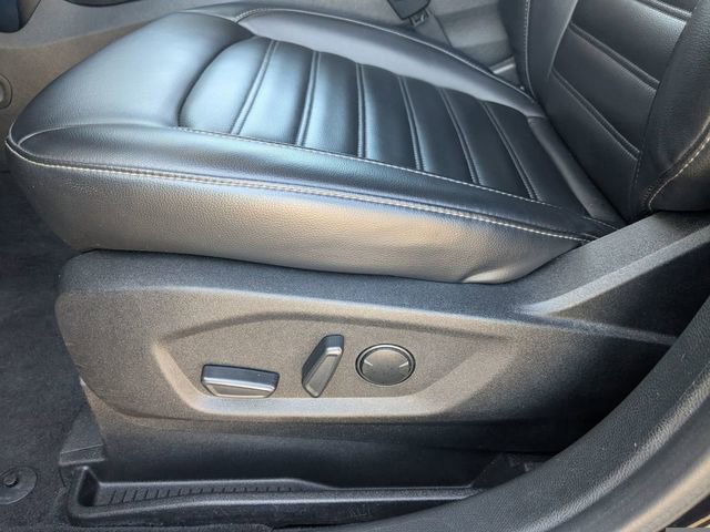 Used 2023 Ford Edge SEL image 22