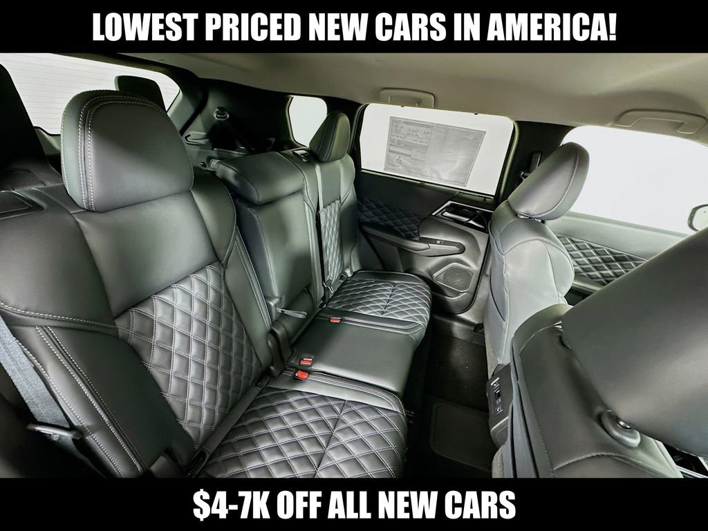 New 2024 Mitsubishi Outlander SEL image 32