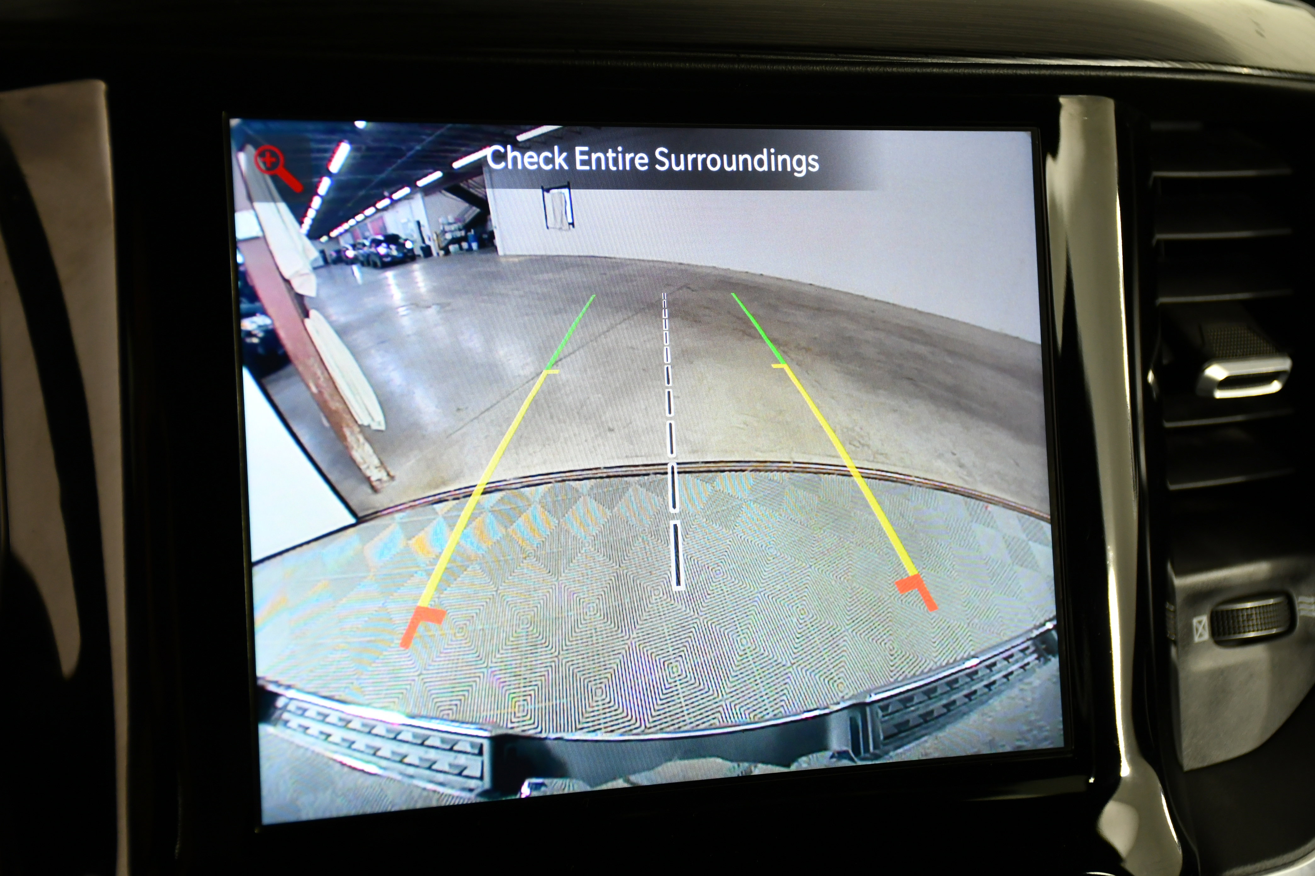 Used 2024 RAM 1500 Laramie image 29