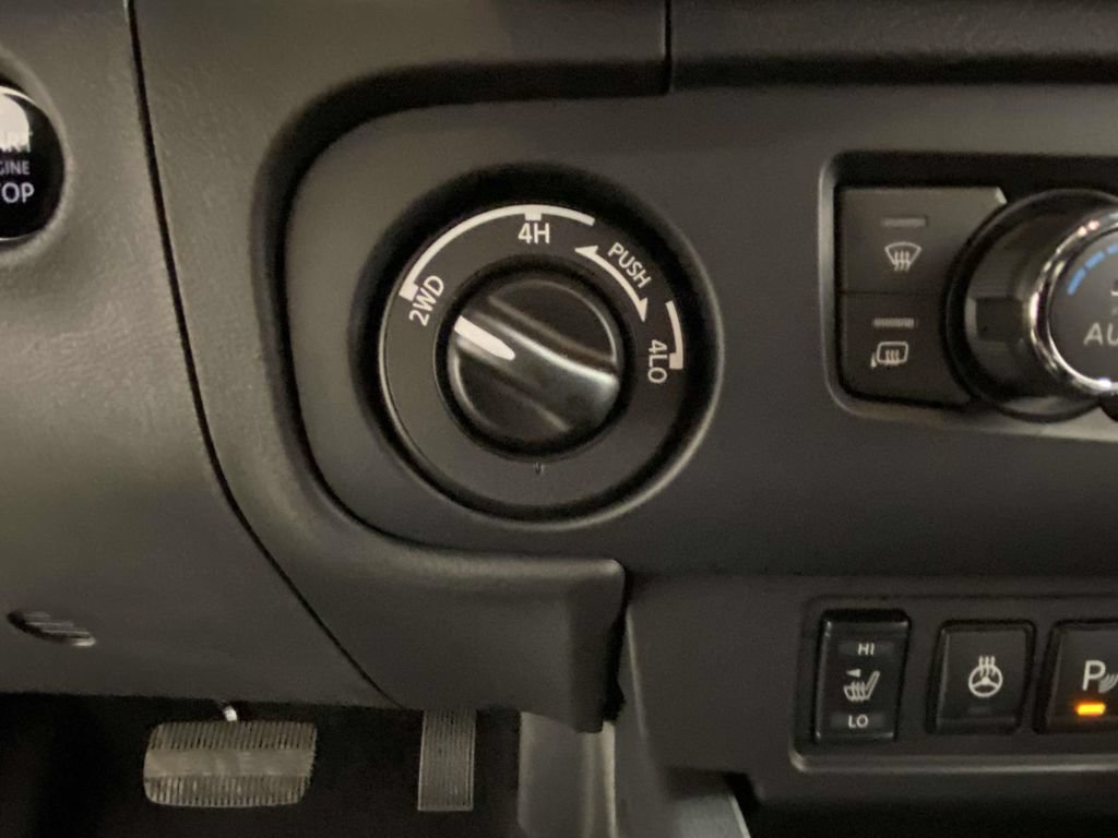 New 2026 Nissan Frontier SV w/ SV Convenience Package AWD/4WD image 21